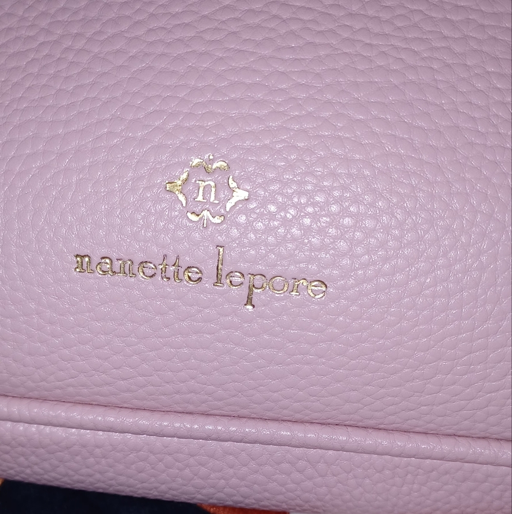 LADIES BAG. - Picture 2 of 5